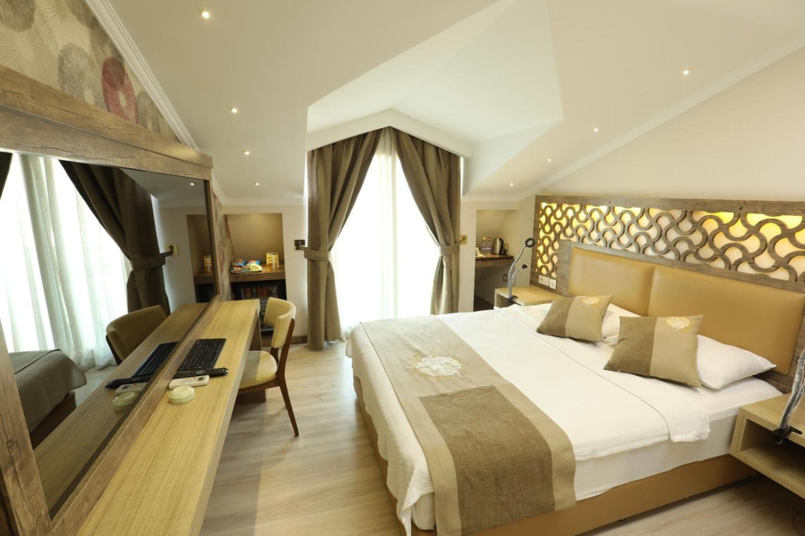 Unluselek Hotel Anamur Exteriör bild