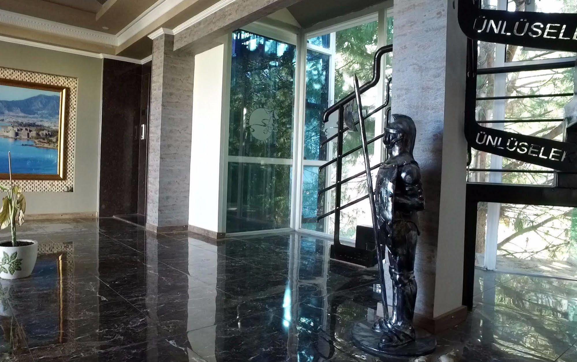 Unluselek Hotel Anamur Exteriör bild